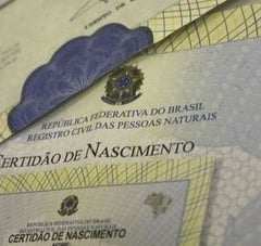  A emissão dos registros de Nascimento e óbito na sede do Uiramutã é mais uma ação desenvolvida pelo projeto Prover (Foto: Marcello Casal Jr/ Agência Brasil)