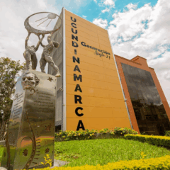 Universidad Ucundinamarca (Foto - Reprodução)