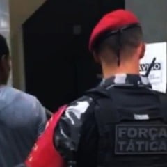Dia que o pedreiro foi preso e apresentado na Central de Flagrantes (Foto: Divulgação) 