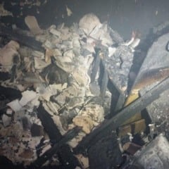 A residência ficou completamente destruída (Foto: Divulgação)
