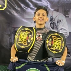 Jovem conquista dois cinturões em competição no Amazonas. (Foto: ASCOM/Academia Trinity)
