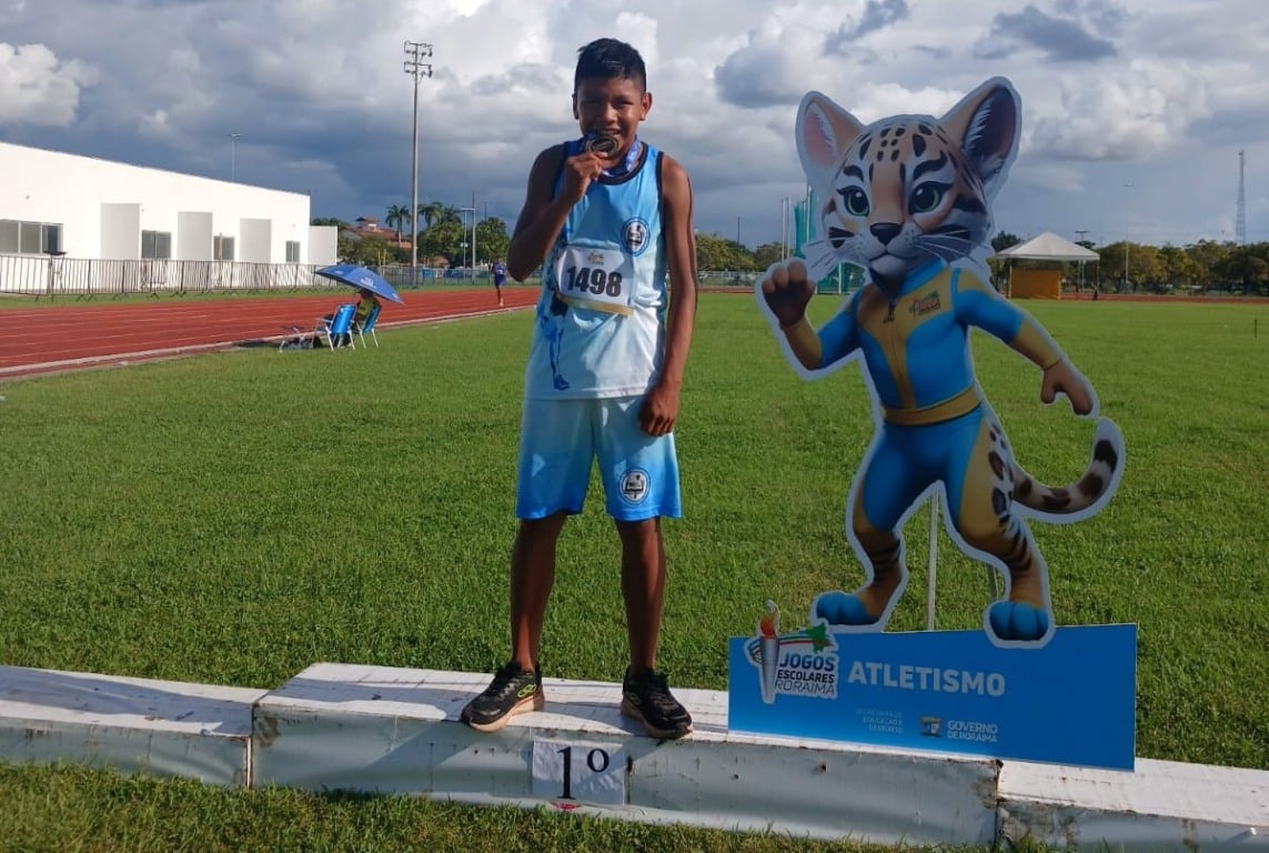 O atleta mora na comunidade indígena Pedra Branca, a 43 quilômetros da sede do Uiramutã, ao Norte de Roraima (Foto: Divulgação) 