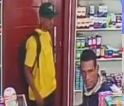 Dupla suspeita de cometer o assalto (Foto: Reprodução) 