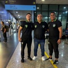 Trio no Aeroporto de Manaus: Pablo Duarte, Rafael Carvalho e Kleyton Borges. 
(Foto: ASCOM/FRFS).