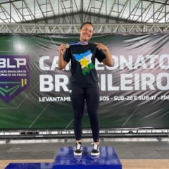 Eduarda Precila conquistou a medalha de ouro no Campeonato Brasileiro de Levantamento de Pesos. (Foto: Arquivo pessoal)