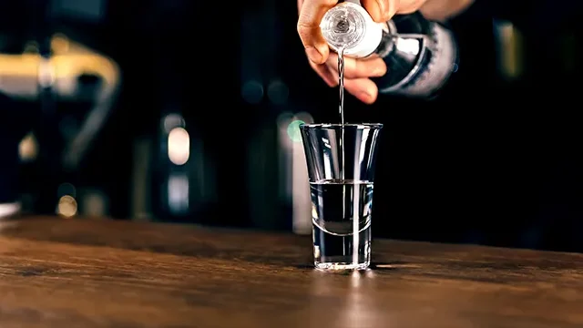 Crise das bebidas adulteradas e a relação com a autolicenciamento ambiental
