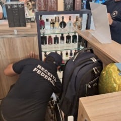 A venda de produtos ilegais, configura infração sanitária. (Foto: Receita Federal)