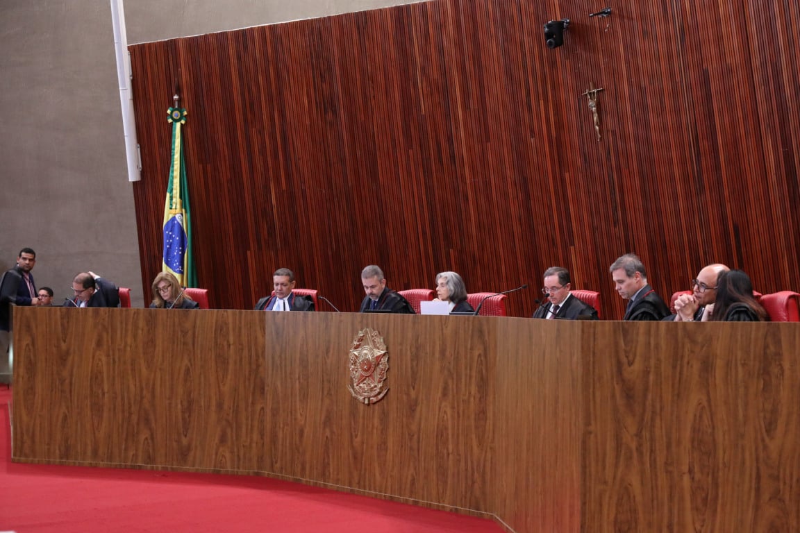 O plenário do Tribunal Superior Eleitoral 