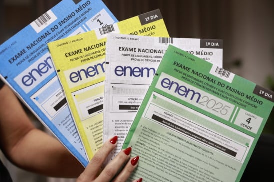 Caderno de Provas 1° dia de aplicação do Enem. (Fotos: Angelo Miguel/MEC)