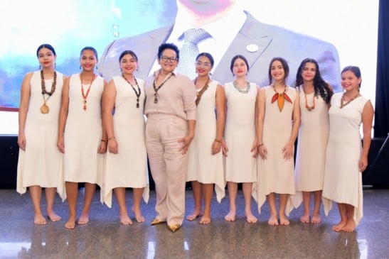 O estande roraimense reúne oito estudantes do 8º e 9º ano, uma professora e a gestora da escola, Nádia Santos. Foto: Ascom/Seed