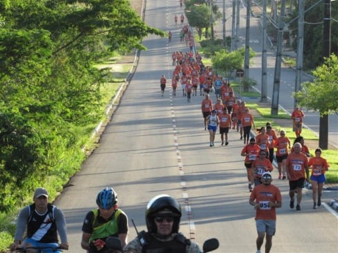 Os participantes inscritos receberão o Kit Atleta, que inclui camisa, número de peito, sacochila e boné (Foto Divulgação)