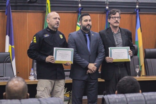 Comenda foi entregue em solenidade na ALE-RR