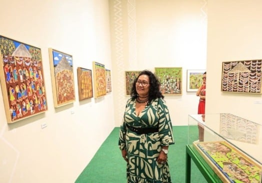 Presidência da República presenteia integrantes Cúpula de Líderes da COP30, com obras de artista roraimens