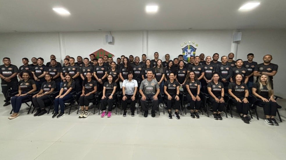 Árbitragem roraimense realiza capacitação visando a temporada 2026. (Foto: Divulgação/FRF)