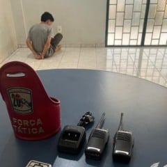 R.D.C.S. foi capturado após a polícia ser acionada para verificar uma movimentação suspeita em uma residência. (Foto: Divulgação).