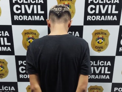 D.R.N, de 19 anos, foi preso na noite deste sábado (15). (Foto: Divulgação).