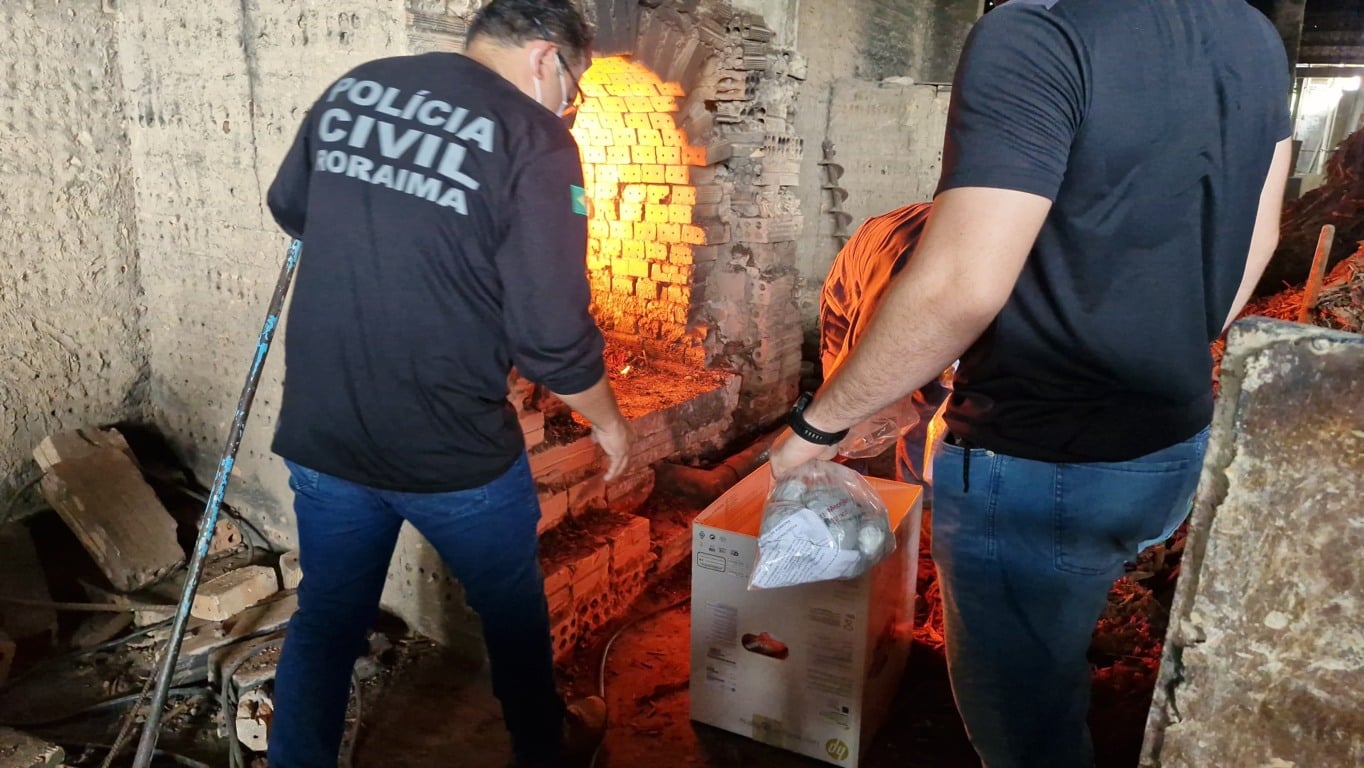 A incineração ocorreu em um forno industrial. (Foto: Divulgação/PCRR) A incineração ocorreu em um forno industrial. (Foto: Divulgação/PCRR)