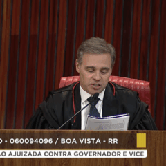 O ministro André Mendonça, do Tribunal Superior Eleitoral, durante julgamento do governador de Roraima