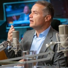 Renan Filho, ministro dos Transportes.  10/12/2025 as 17:03TRANSPORTES
Renan Filho detalha evolução de obras e entregas em rodovias e ferrovias
Em entrevista ao Bom Dia, Ministro, titular dos Transportes relata avanços em BRs, avanços da Transnordestina e projetos e leilões previstos para transporte de carga e de passageiros

COMPARTILHE ESTA NOTÍCIA

Renan Filho detalha evolução de obras e entregas em rodovias e ferrovias
Foto: Diego Campos / Secom / PR