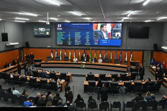 O plenário da Assembleia Legislativa de Roraima durante sessão extraordinária