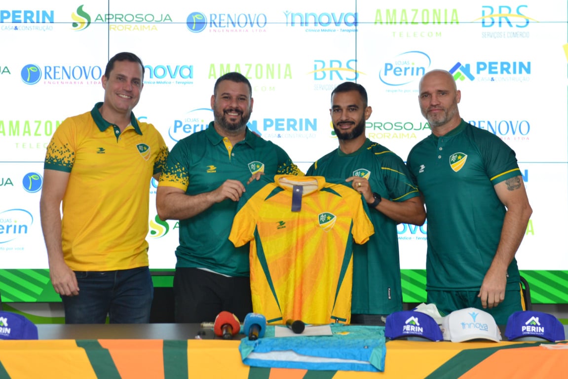 Felipe Brisola foi anunciado em coletiva de imprensa (Foto: Nilzete Franco/FolhaBV)