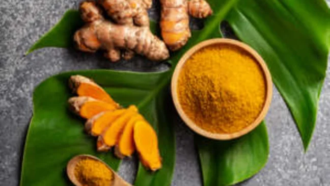 Como incluir a cúrcuma na alimentação para ajudar a reduzir inflamações pequenas e frequentes