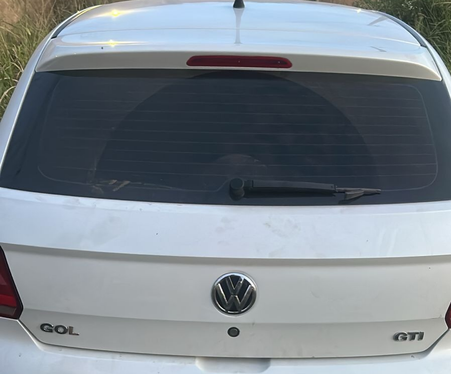 veículo foi removido para a 2ª Delegacia de Polícia, onde foram adotadas as providências cabíveis veículo foi removido para a 2ª Delegacia de Polícia, onde foram adotadas as providências cabíveis