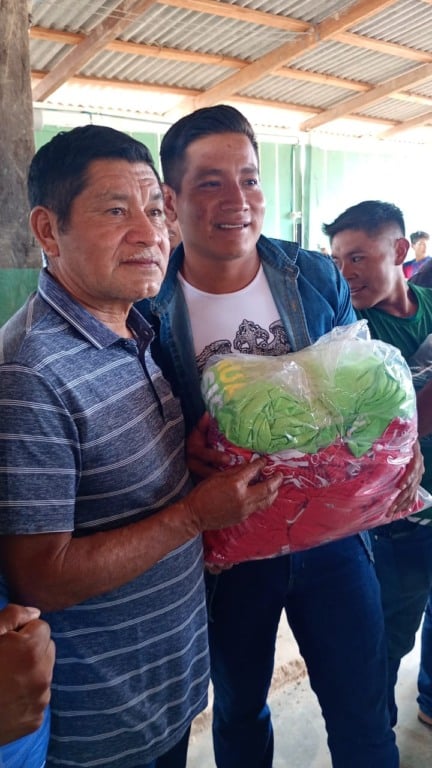 Prefeito de Uiramutã, Tuxaua Benísio, secretários municipais, tuxauas e lideranças indígenas prestigiam evento em Uiramutã