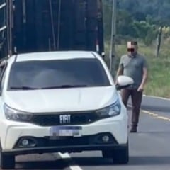 Veículo usado pelos falsos policiais (Foto: Reprodução)