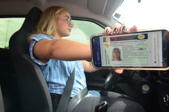A nova plataforma substituiu o antigo aplicativo Carteira Digital de Trânsito (CDT) e passou a integrar a formação de condutores desde o requerimento inicial até a emissão da Permissão para Dirigir (PPD). 
(Foto: Nilzete Franco/FolhaBV).