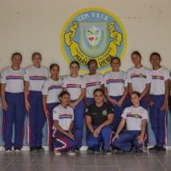 Equipe de estudantes que se destacaram na Olimpíadas. (Foto: Arquivo Pessoal)