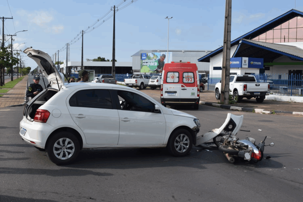 Acidente ocorreu na manhã desta sexta-feira, 5 - Foto: Wenderson Cabral/FolhaBV