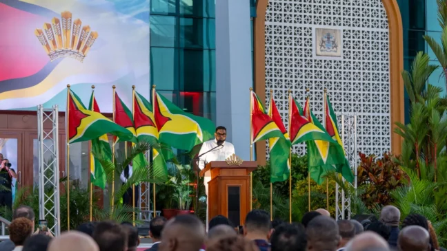 O presidente guianense Irfaan Ali