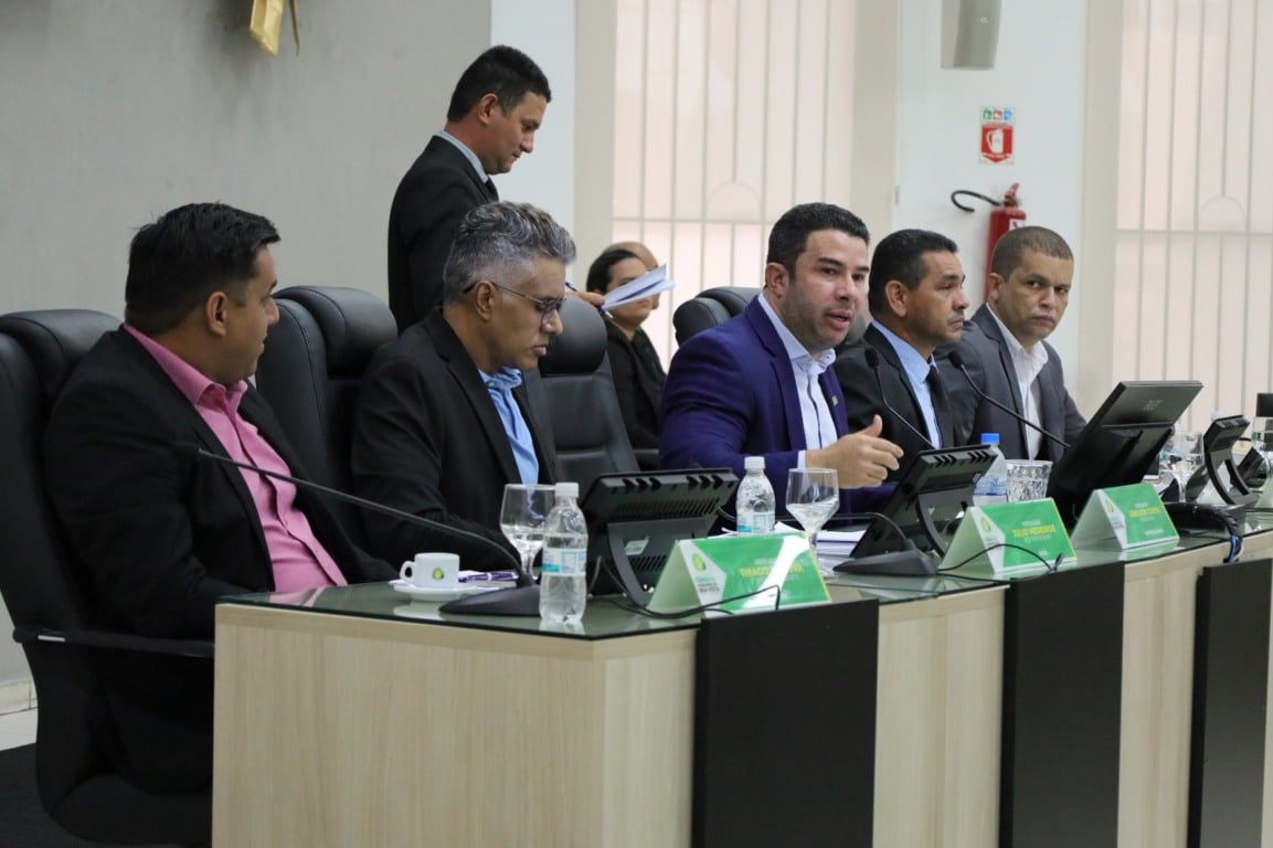 A mesa diretora da Câmara Municipal de Boa Vista - 19.12.2025 (Foto: Reynesson Damasceno/CMBV)