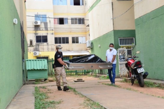 O IML foi acionado para fazer a remoção do corpo. (Foto: Nilzete Franco/Folha BV)