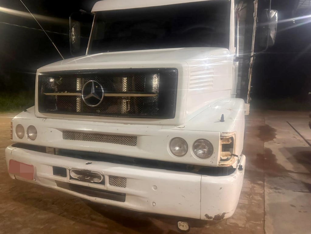 Motorista foi encaminhado à Delegacia (Foto: PMRR) Motorista foi encaminhado à Delegacia (Foto: PMRR)