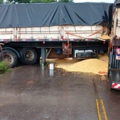 Tr&aacute;fego na BR-174 &eacute; normalizado ap&oacute;s acidente com carreta