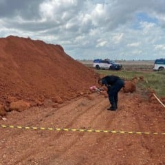 Corpo foi encontrado por trabalhadores que acionaram a polícia. (Foto: Divulgação)