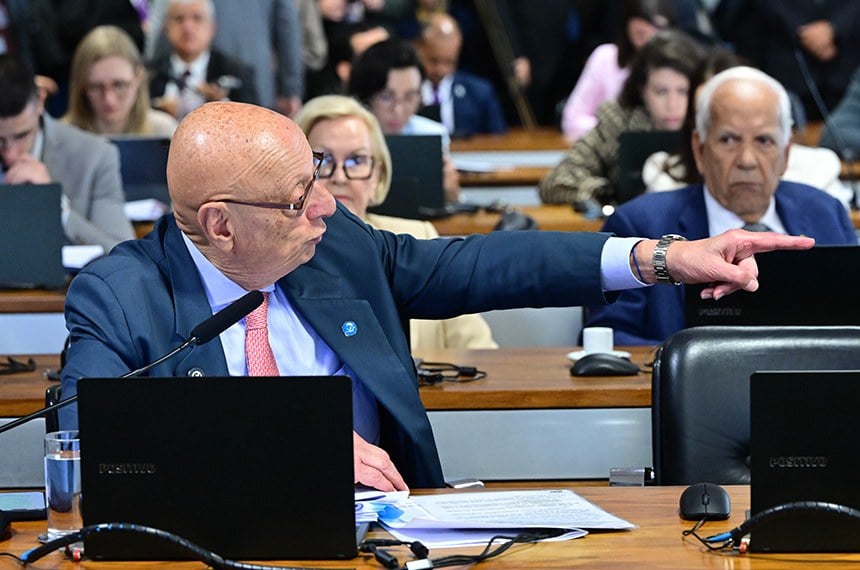 O senador Esperidião Amin é o relator da proposta na Comissão de Constituição e Justiça. Foto: Geraldo Magela/Agência Senado O senador Esperidião Amin é o relator da proposta na Comissão de Constituição e Justiça. Foto: Geraldo Magela/Agência Senado