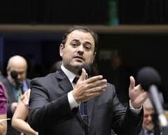 Glauber Braga recusa renúncia e escapa da cassação com suspensão de seis meses