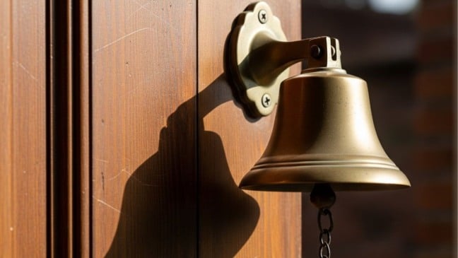 Alegria no soar do sino