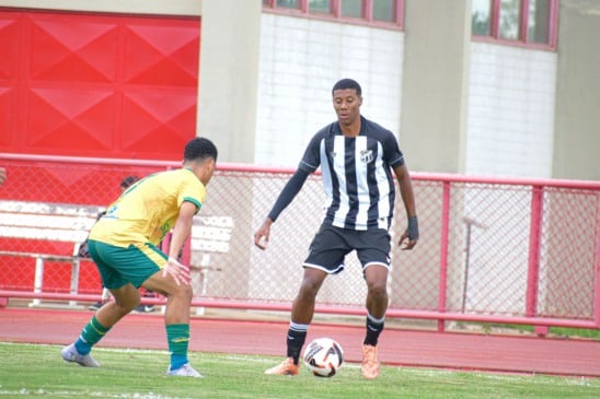 Monte Roraima perde para o Ceará por 2 a 0 na Supercopa Capital. (Foto: Naiara Rodrigues)