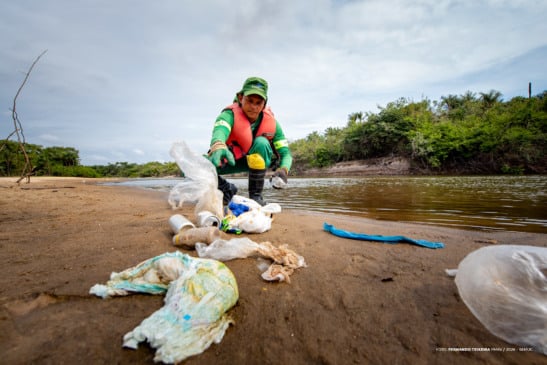 Os serviços incluem coleta terrestre e fluvial, com atuação nas margens dos rios Branco e Cauamé, além de praias como Caçari, Polar, Curupira, Cauamé, Caranã, Cachoeirinha e Anel Viário. (Foto: Divulgação)