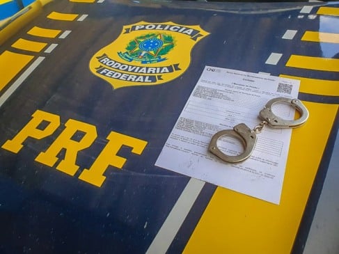 Após a confirmação, o homem foi detido e encaminhado à Polícia Judiciária Civil de Rondonópolis para o cumprimento do mandado judicial e adoção das demais providências legais. (Divulgação)