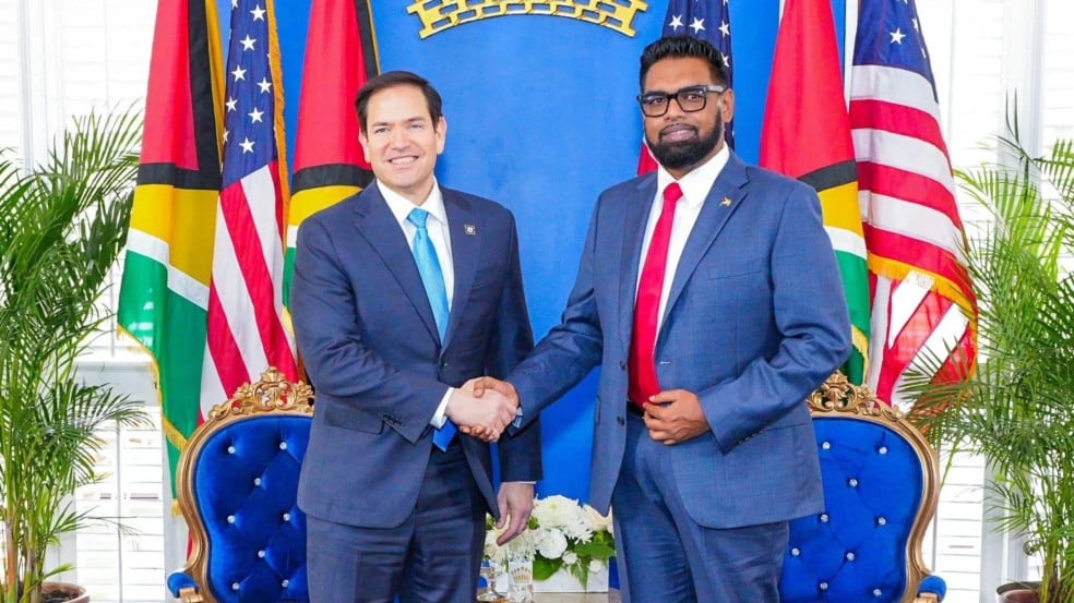 O secretário de Estado norte-americano, Marco Rubio, e o presidente da Guiana, Irfaan Ali O secretário de Estado norte-americano, Marco Rubio, e o presidente da Guiana, Irfaan Ali