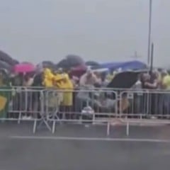 Pelo menos 13 pessoas foram encaminhadas ao Hospital de Base do Distrito Federal. (Foto: Reprodu&ccedil;&atilde;o)