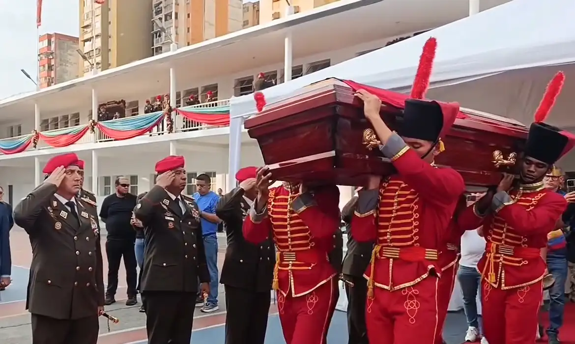 O governo venezuelano também declarou uma semana de luto nacional em homenagem aos militares mortos (Foto Divulgação) O governo venezuelano também declarou uma semana de luto nacional em homenagem aos militares mortos (Foto Divulgação)