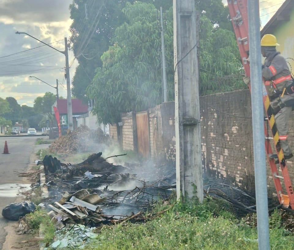 Após incêndio destruir fiação elétrica, ONG busca apoio para recuperar abrigo Após incêndio destruir fiação elétrica, ONG busca apoio para recuperar abrigo