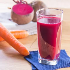 O suco de beterraba &eacute;, portanto, uma bebida simples, natural e cheia de benef&iacute;cios, que pode ser incorporada &agrave; rotina de adultos e crian&ccedil;as (Foto Divulga&ccedil;&atilde;o)