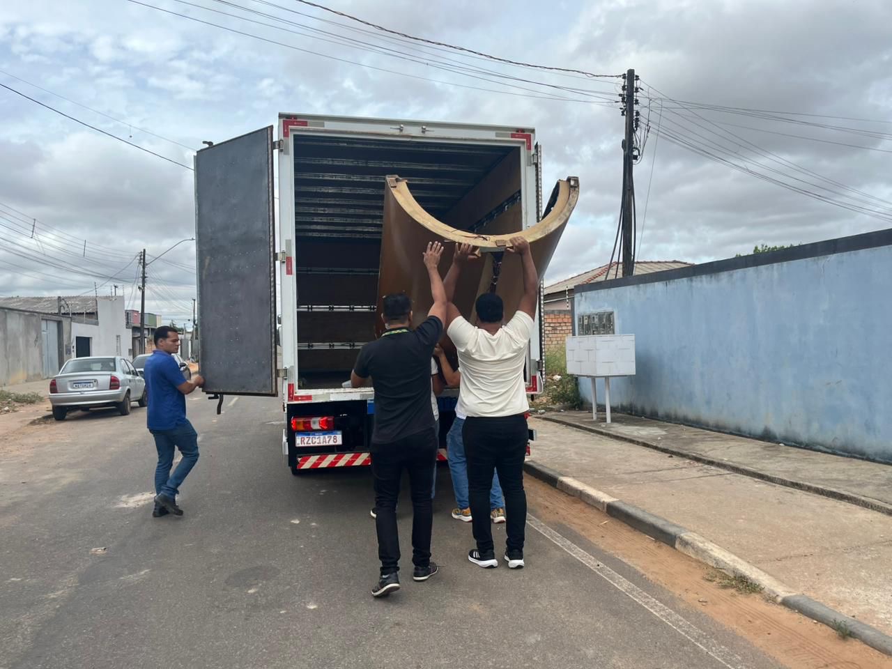 Polícia Civil e Vigilância Sanitária apreendem 18 câmaras de bronzeamento artificial